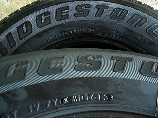 ยาง17กระบะสูง+SUV  บริดสโตน265-65-R17ลงพื้นปลายปี13 (4เส้น 2,900)