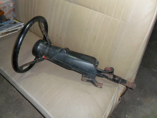 พวงมาลัย แปลงใส่รถ Jeep สไตล์ CJ7