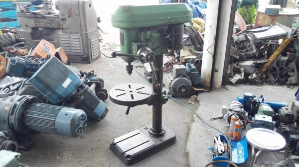 ** ยกแล้วครับ!! **เจาะญี่ปุ่น ENSHU JAPAN สูง 130 cm. เจาะได้ถึง 1"นิ้ว มอเตอร์ Mitsu 1 HP 380V โต้ะสวยคอแน่นมาเทสได้!!