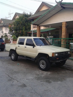 toyota yn67 สวยๆเดิมๆ