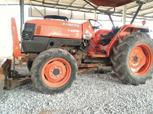 ขายรถไถ KUBOTA L4508 พร้อมดันหน้า ผานพรวน อ.แกลง จ.ระยอง มีรถขนส่งบริการทั่วไทย DC Tractor Rayong = 0818618678,0899347475 id line=0818618678 id line=0899347475 https://www.facebook.com/Tractors-Rayong-307154532717928/photos_stream?tab=photos_albums