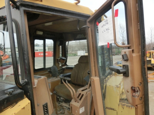 ขายรถดัน CAT D6H ขายรถดัน CAT D6H