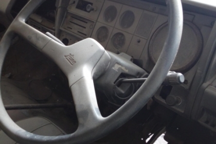 ขายหัวรถบรรทุกhino