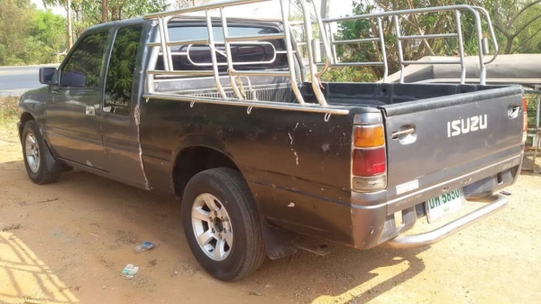 ขายรถกระบะ มังกรทองปี34 พ.เพาเวอร์ ภายในสวย เครื่องดี เอกสารพร้อมโอน สนใจโทร 090-8588220คุณนะ 093-3258446คุณบิว หรือเข้าดูสินค้าอื่นได้ที่ www.truck.in.th/498 หรือเพจFacebook ณรงค์ ซื้อขายรถมือสอง (เว็บไซต์ส่วนตัว) หรือFacebook คุณนะ รถบรรทุก