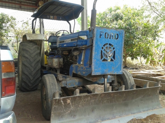 ขายรถไถฟร์อด66100มีไบมีดและผานกลัง ราคา380000บาท พร้อมใช้งานสายๆครับสนใจ โทร0813655997 อำพร พาเจริญ ต วังบัว อ คลองขลุง จ กำแพงเพชร   ดูสินค้าเพิ่มเติมได้ที่  (http://buasorn.truck2hand.com)