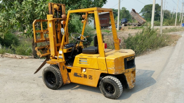 ขายด่วนรถยกKOMATSU FD20-8ดีเซลยก2ตันเสาสูง3เมตรงากะดกได้ยางหน้าคู้รถนอกนำเข้ายังไม่เคยใช้งานในเมืองไทยเลย ขายด่วนรถยกKOMATSU FD20-8ดีเซลยก2ตันเสาสูง3เมตรงากะดกได้ยางหน้าคู้รถนอกนำเข้ายังไม่เคยใช้งานในเมืองไทยเลย