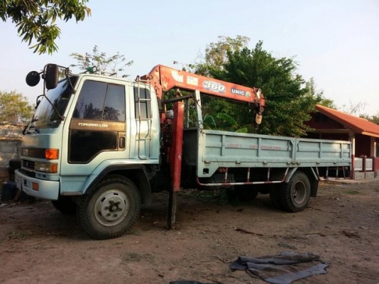 รอ็คกี้(  195 แรง ))  พร้อมเครน 3.6 ตัน  รถสวยๆ  พร้อมใช้งาน  ราคา  755,000  บาท