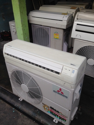 **** ขายแอร์ Mitsubisi 12500 BTU สภาพดี **** **** ขายแอร์ Mitsubisi 12500 BTU สภาพดี ****