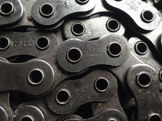 ขายโซ่ REX made in Germany เบอร์ 60 ของใหม่ไม่เคยใช้งาน มี 6เส้นครับ