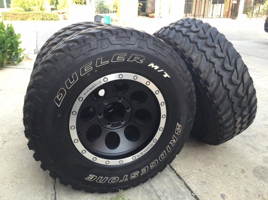 ขายล้อLenso Max1 16x9 off 0 พร้อมยางbridgestone MT 265/75/16 ดอกเต็ม สภาพใหม่