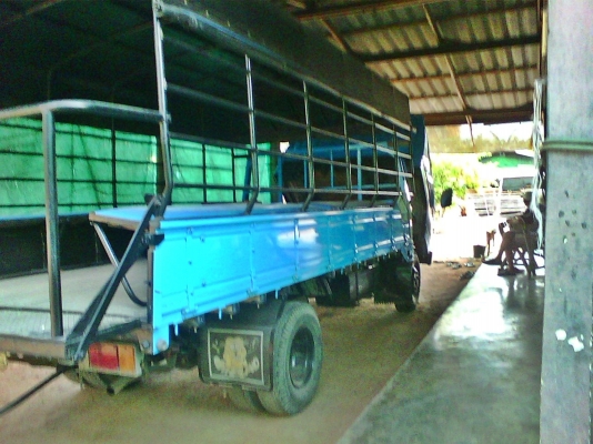 Isuzu NPR รับ-ส่ง นักเรียน