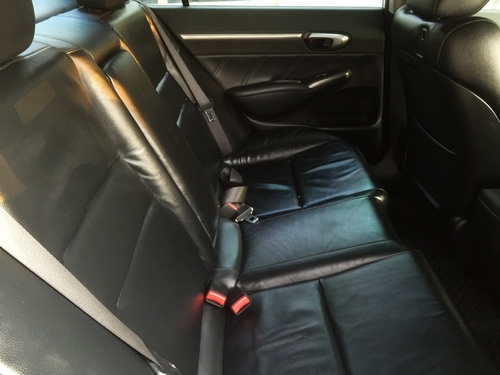 **Civic FD ปี11 ท็อบสุด1.8 สีขาว แต่งซิ่ง วิ่งน้อย สวยจัด ราคาสุดคุ้ม**