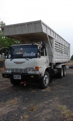 ขายสิบล้อ สองเพลาดั๊ม พร้อมคอกใส่อ้อย