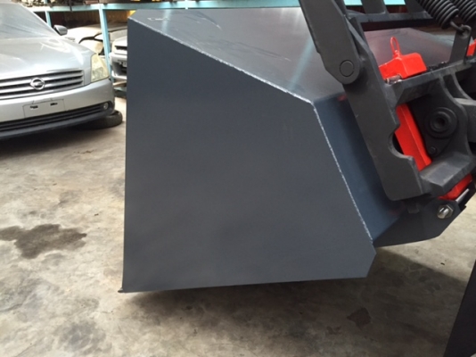 ขายรถโฟลคลิฟท์ ( รุ่นใหม่ล่าสุด ) TOYOTA 8FD20 ,เครื่องยนต์ดีเซล  3Z ,เสายกสูง 4 เมตร ,งาปรับคว่ำ-หงาย , รถนำเข้าจากญี่ปุ่น 100\% พร้อมปุ้งกี๋แท้จากญี่ปุ่น