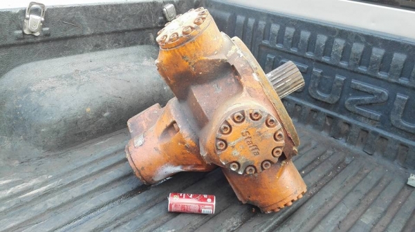 มอเตอร์ไฮดรอลิคปั้มห้าดาวตัวใหญ่ STAFFA Made in ITALY เบอร์ 15 ของสดถอดจากไลน์ฉีดพร้อมเทส!!