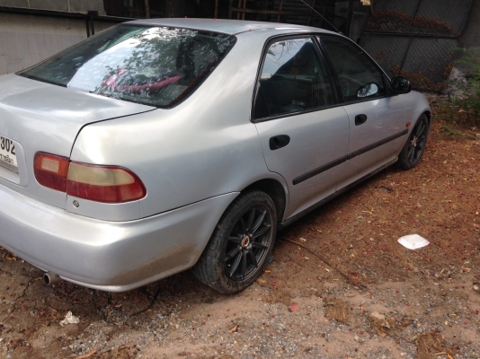 ขายด่วนซีวิคเตารีดปี92สภาพพร้อมใช้งานเครื่องดีแอร์เย็นเอาไปใช้ได้เลย ขายด่วนซีวิคเตารีดปี92สภาพพร้อมใช้งานเครื่องดีแอร์เย็นเอาไปใช้ได้เลย