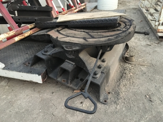 จานหัวลากพร้อมชุดพื้นท้าย จานหัวลากพร้อมชุดพื้นท้าย