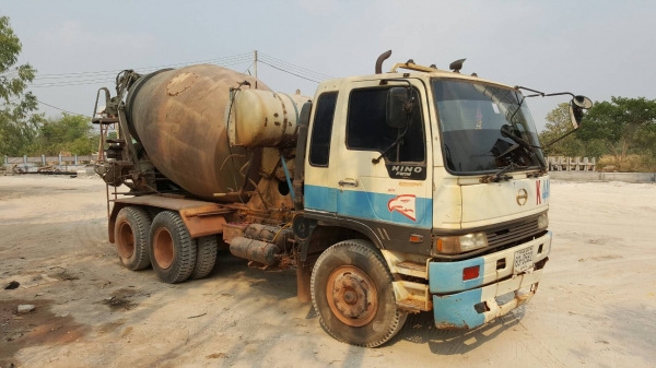 ขาย รถโม่ปูน 6 คิว HINO FM3MKLA เครื่อง M10C 240 แรงม้า เกียร์ Easton แอร์เย็นฉ่ำ รถวิ่งงานอยู่ทุกวัน เอกสารเล่มทะเบียนครบ ราคาคุยกันได้ ขาย รถโม่ปูน 6 คิว HINO FM3MKLA เครื่อง M10C 240 แรงม้า เกียร์ Easton แอร์เย็นฉ่ำ รถวิ่งงานอยู่ทุกวัน เอกสารเล่มทะเบียนครบ ราคาคุยกันได้