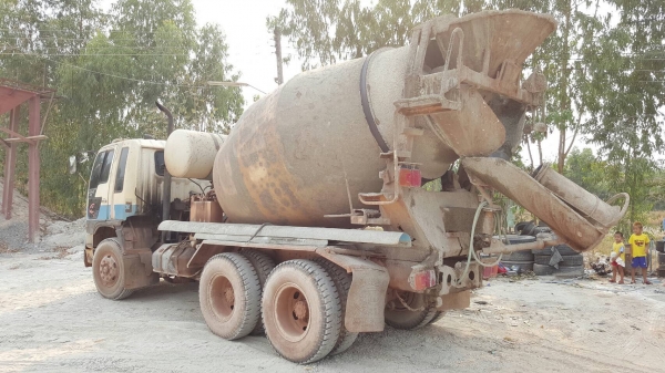 ขาย รถโม่ปูน 6 คิว HINO FM3MKLA เครื่อง M10C 240 แรงม้า เกียร์ Easton แอร์เย็นฉ่ำ รถวิ่งงานอยู่ทุกวัน เอกสารเล่มทะเบียนครบ ราคาคุยกันได้ ขาย รถโม่ปูน 6 คิว HINO FM3MKLA เครื่อง M10C 240 แรงม้า เกียร์ Easton แอร์เย็นฉ่ำ รถวิ่งงานอยู่ทุกวัน เอกสารเล่มทะเบียนครบ ราคาคุยกันได้