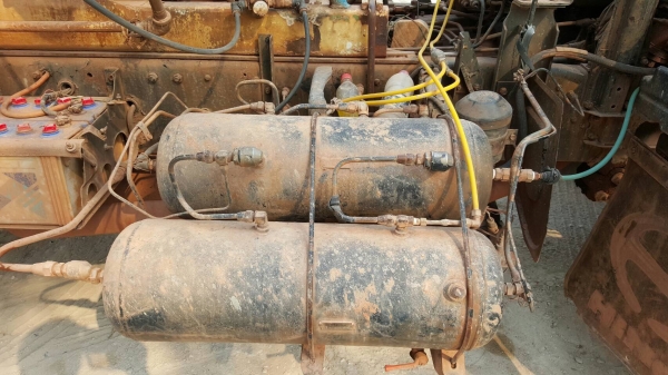 ขาย รถโม่ปูน 6 คิว HINO FM3MKLA เครื่อง M10C 240 แรงม้า เกียร์ Easton แอร์เย็นฉ่ำ รถวิ่งงานอยู่ทุกวัน เอกสารเล่มทะเบียนครบ ราคาคุยกันได้ ขาย รถโม่ปูน 6 คิว HINO FM3MKLA เครื่อง M10C 240 แรงม้า เกียร์ Easton แอร์เย็นฉ่ำ รถวิ่งงานอยู่ทุกวัน เอกสารเล่มทะเบียนครบ ราคาคุยกันได้