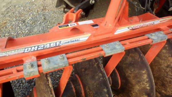 47เอสพี สวยมาใหม่ๆ พร้อมอุปกรหน้าหลัง เดิมๆทั้งคันใช้น้อยจริงๆ 47เอสพี สวยมาใหม่ๆ พร้อมอุปกรหน้าหลัง เดิมๆทั้งคันใช้น้อยจริงๆ