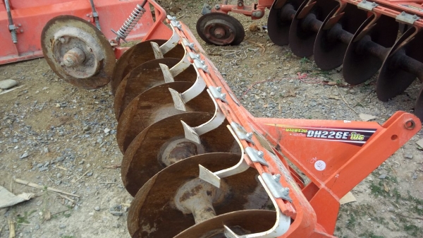 ขาย36แรงรถไร่สภาพเยี่ยม ไร้สนิม  สวยสุด พร้อมอุปกรณ์หน้าหลัง