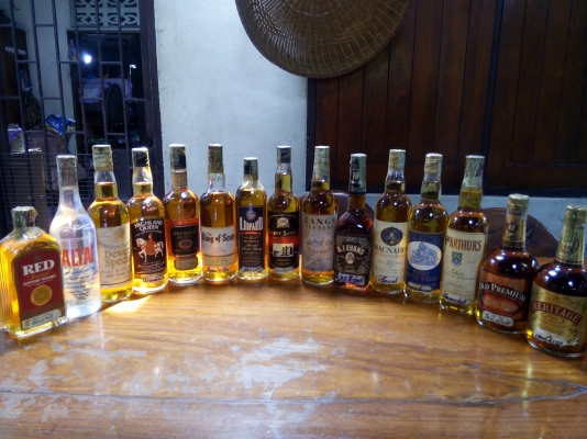 ขายเหล้าเก่า เลิกสะสมจำนวน 100 ขวด