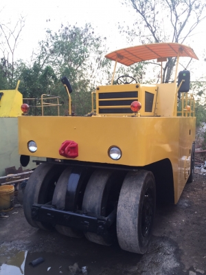 ขายด่วนรถบดล้อยาง9ล้อSAKAI TS7409 ตรวจเช็คพร้อมใช้งานทำสี เล่มทะเบียน