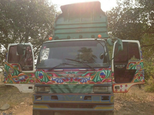 ขาย HINO 3M สองเพลาดั๊ม กระบะเนียม รถปี 40