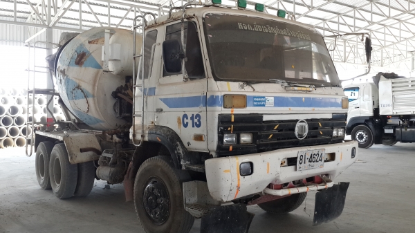 ขายด่วนรถโม่ปูนNISSANCW430H โม่6คิว สภาพพร้อมใช้ ราคาเบาๆโทร0856842587