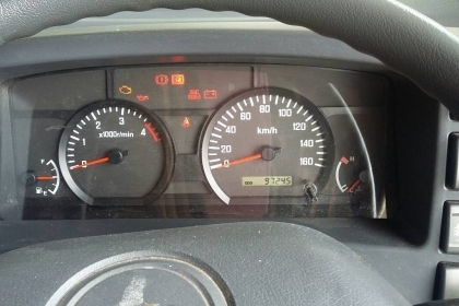 หกล้อ อีซูชุ NMR130ปี54ช่วงยาว4.30ม บรรทุกตู้แห้ง สภาพนางฟ้าสวยจัดบางเดิมทั้งคัน ทะเบียนพร้อมโอน