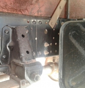 หกล้อ อีซูชุ NMR130ปี54ช่วงยาว4.30ม บรรทุกตู้แห้ง สภาพนางฟ้าสวยจัดบางเดิมทั้งคัน ทะเบียนพร้อมโอน