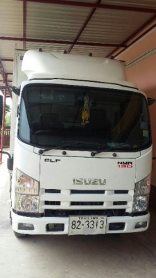หกล้อ อีซูชุ NMR130ปี54ช่วงยาว4.30ม บรรทุกตู้แห้ง สภาพนางฟ้าสวยจัดบางเดิมทั้งคัน ทะเบียนพร้อมโอน