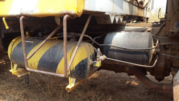 ขาย สิบล้อ เทนเลอร์ 2เพา มิตซู ไอ้หลง FN527MA 6D16-195 พ.เวอร์ ทิฟฟี เกียร์10สปีส 2เพา เทนเลอร์ลากแม็คโค120-200 สภาพดีรถใช้งานปกติ ทะเบียนพร้อมโอน"หัวพื้นมีผุ เก็บสีใหม่หล่อเลย (ขายตามสภาพ) ครับๆ ขาย สิบล้อ เทนเลอร์ 2เพา มิตซู ไอ้หลง FN527MA 6D16-195 พ.เวอร์ ทิฟฟี เกียร์10สปีส 2เพา เทนเลอร์ลากแม็คโค120-200 สภาพดีรถใช้งานปกติ ทะเบียนพร้อมโอน"หัวพื้นมีผุ เก็บสีใหม่หล่อเลย (ขายตามสภาพ) ครับๆ