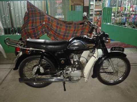 ขาย Yamaha J5 เก่าญี่ปุ่นหายากเดิมๆสภาพสวยราคา 20000 บาทครับ