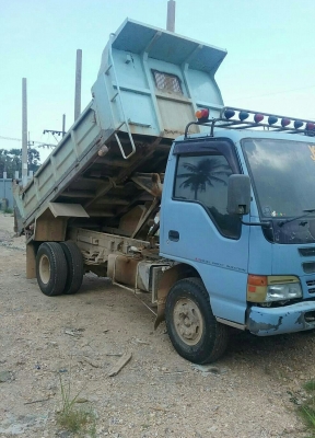 หกล้อ อีซุซุ NPR120ปี41ดั้มกะบะสามมิต สภาพดีสวยเดิมๆพร้อมใช้งาน ทะเบียนพร้อมโอน หกล้อ อีซุซุ NPR120ปี41ดั้มกะบะสามมิต สภาพดีสวยเดิมๆพร้อมใช้งาน ทะเบียนพร้อมโอน