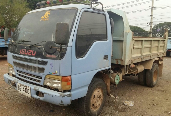 หกล้อ อีซุซุ NPR120ปี41ดั้มกะบะสามมิต สภาพดีสวยเดิมๆพร้อมใช้งาน ทะเบียนพร้อมโอน หกล้อ อีซุซุ NPR120ปี41ดั้มกะบะสามมิต สภาพดีสวยเดิมๆพร้อมใช้งาน ทะเบียนพร้อมโอน