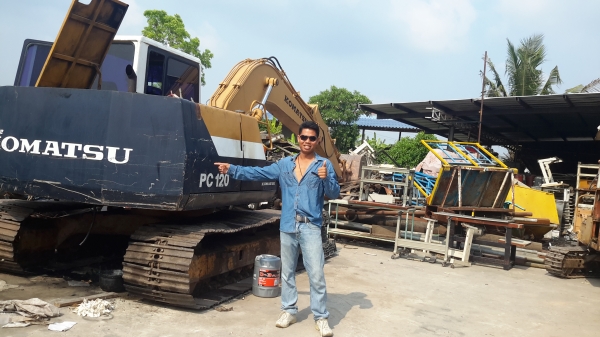 ต้องการขายรถแมคโค PC120-5