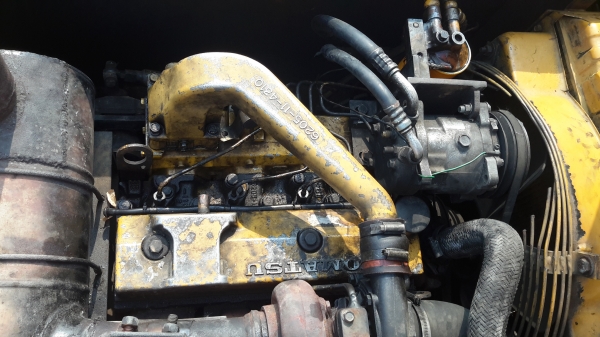 ต้องการขายรถแมคโค PC120-5