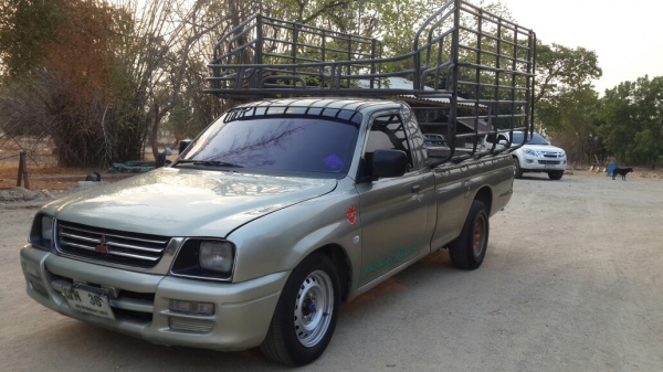 ขายรถยนต์ strada ตอนเดียว