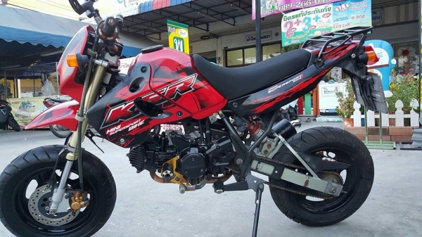 Kawazaki Ksr สีแดง-ดำ ปี 52 สภาพเครื่องดี เดิม ๆ ราคา เบา ๆ Kawazaki Ksr สีแดง-ดำ ปี 52 สภาพเครื่องดี เดิม ๆ ราคา เบา ๆ