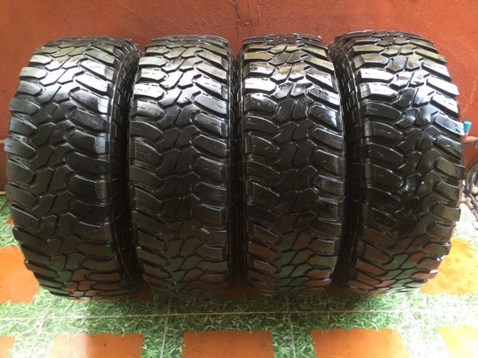 ยาง mud deestone 285/75/16 ปี 11