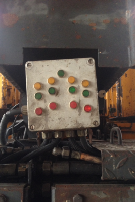 ขายแล้วค่ะ รถปูยางดีแม็กซ์ สภาพสวย พร้อมใช้งาน ขายแล้วค่ะ รถปูยางดีแม็กซ์ สภาพสวย พร้อมใช้งาน