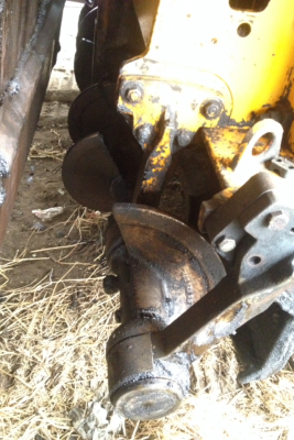 ขายแล้วค่ะ รถปูยางดีแม็กซ์ สภาพสวย พร้อมใช้งาน ขายแล้วค่ะ รถปูยางดีแม็กซ์ สภาพสวย พร้อมใช้งาน