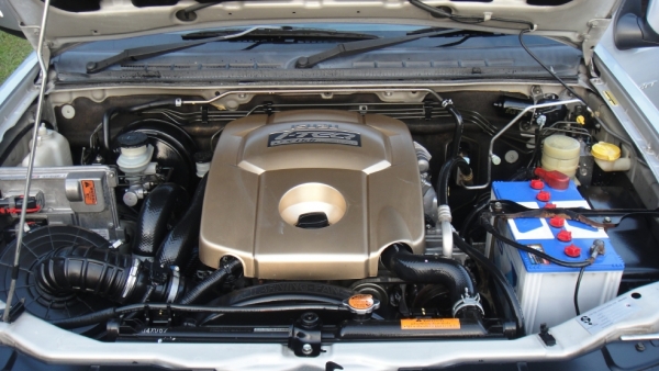 ปี 07 ISUZU HI-LANDER 2.5 I-TEQ CAB4 คานหน้าเดิม สีบาง เครื่องดี คัชชีสวย ขับดี เกืยร์ดี แอร์เย็น ขาย 380,000 Tel 0862691888 หรือ 0864747394 สุราษฎร์