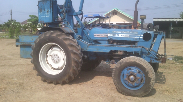 ขานรถไถ6600  ที3แท้ๆเต็มคันพร้อมคีบหน้า    สวยๆพร้อมใช้งาน