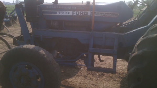 ขานรถไถ6600  ที3แท้ๆเต็มคันพร้อมคีบหน้า    สวยๆพร้อมใช้งาน