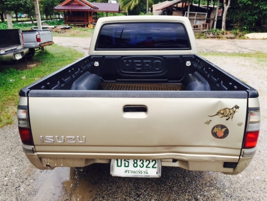 ไส่ปั้มสายแล้ว ปี01เครื่องดี3.0 คัชชีสวย สีบางรอบคัน ฟรีดาวน์จัดไฟแน้นได้  Tel 0862691888 หรือ 0864747394 สุราษฎร์