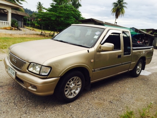 ไส่ปั้มสายแล้ว ปี01เครื่องดี3.0 คัชชีสวย สีบางรอบคัน ฟรีดาวน์จัดไฟแน้นได้  Tel 0862691888 หรือ 0864747394 สุราษฎร์