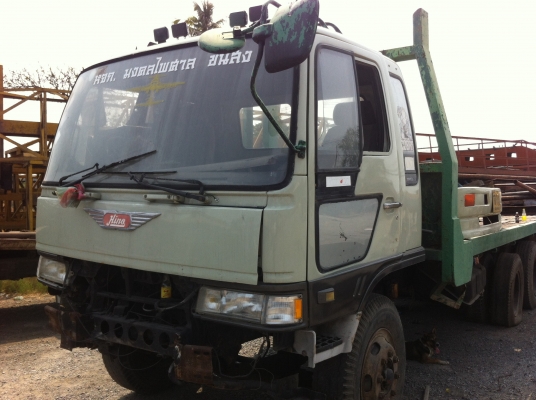 ขายฮีโน่ 3H เพลาเดียว เครื่อง HO7D 195 ตามสภาพ รถขับไม่ได้เพราะอุปกรณ์ต่างๆ ไม่ได้ประกอบ